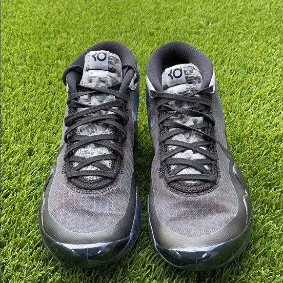 Nike Zoom KD12 - Picture 2 of 5